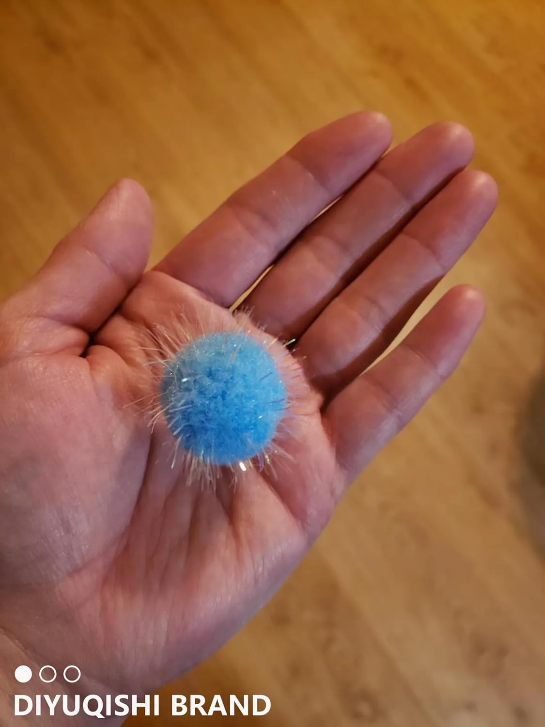 100 PCS Cat Toy Balls Interactive Sturdy Play Toys Soft Fuzzy Balls for Indoor Fun and Exercise Suitable for All Cat Breeds