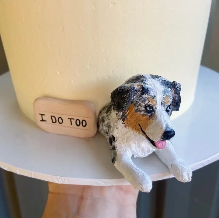 Peeking custom pet wedding cake topper