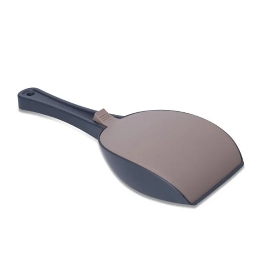Scoop Shaker