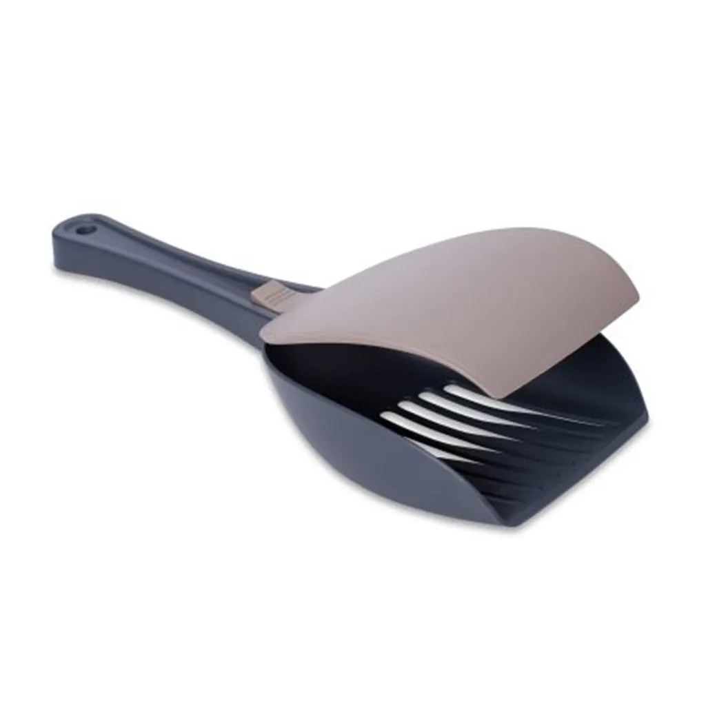 Scoop Shaker